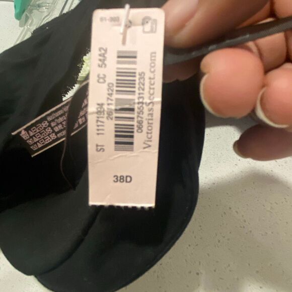 Victoria’s Secret bra body by Victoria perfect shape bra size 38D - Picture 6 of 6